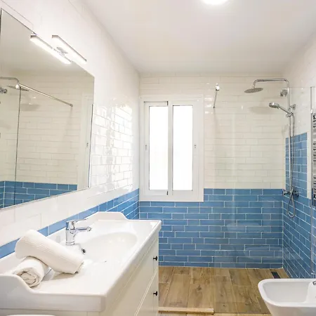 In Cabopino דירה *